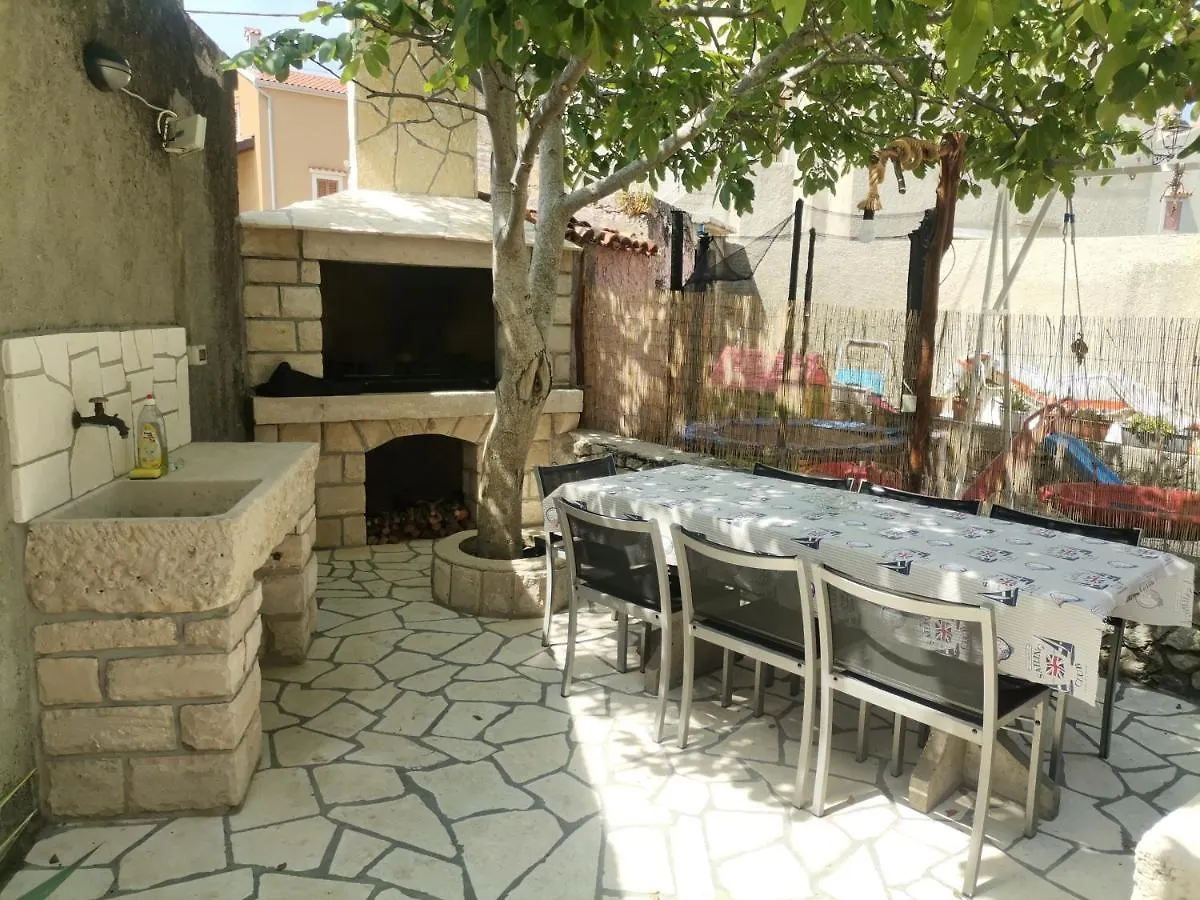 Holiday House Moro Orlec