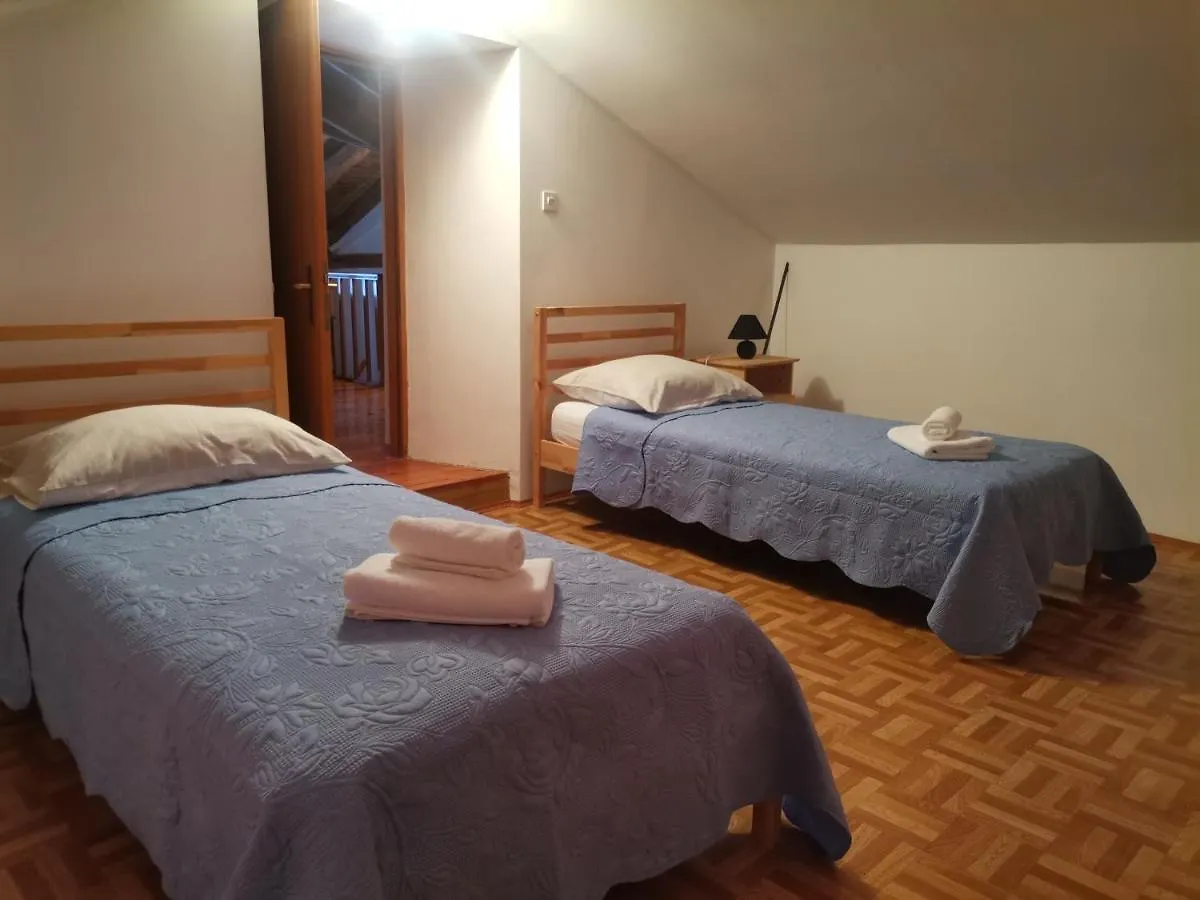 Holiday House Moro Orlec 0*,  Croazia