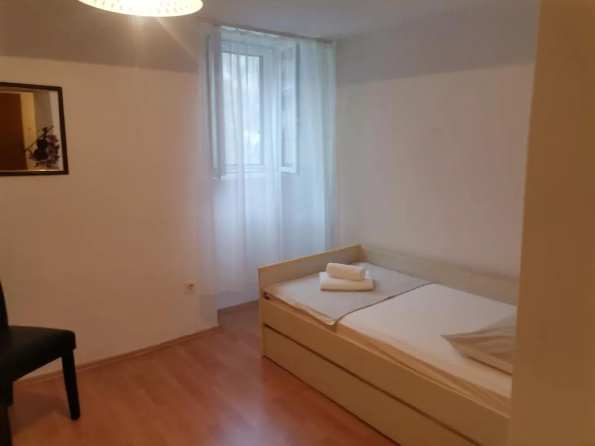 Holiday House Moro Orlec